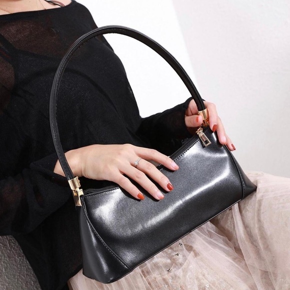 [SOLD]NEW Black Vegan Leather Baguette Shoulder Bag Clutch - Picture 4 of 8